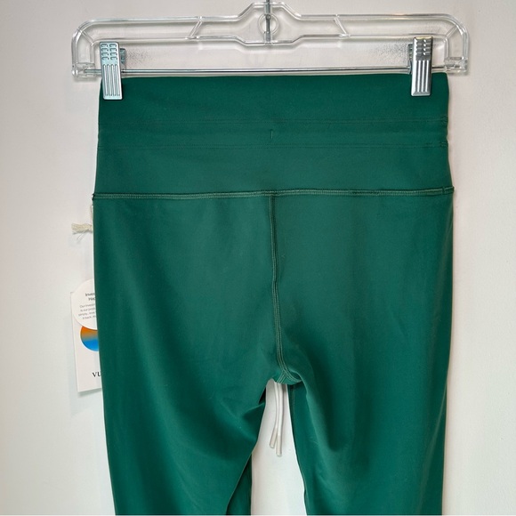 NWT Vuori Daily Piped Legging Viridian Size Small - Picture 10 of 16